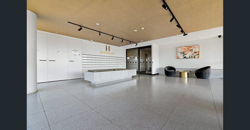 Photo - 105/1408 Centre Road, Clayton South VIC 3169 - Image 3