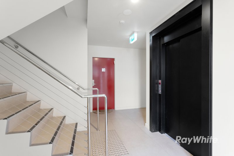 Photo - 105/19 Lillimur Road, Ormond VIC 3204 - Image 6