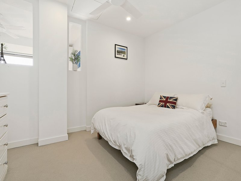 Photo - 105/1A Eden Street, North Sydney NSW 2060 - Image 3
