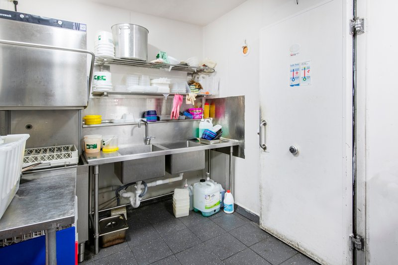 Photo - 105/2-12 Nerang Street, Southport QLD 4215 - Image 10