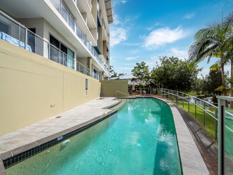 Photo - 105/2-4 Riverwalk Avenue, Robina QLD 4226 - Image 3