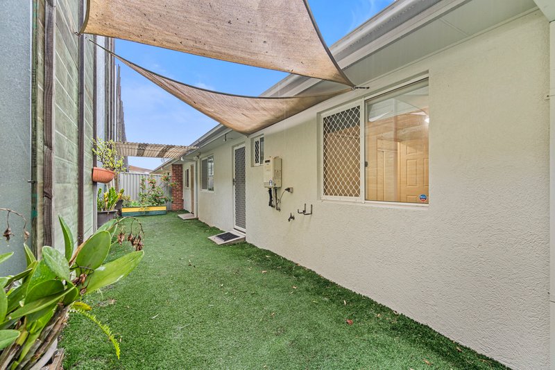 Photo - 105/2 Ford Court, Carindale QLD 4152 - Image 12