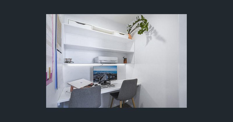 Photo - 1052/123 Cavendish Road, Coorparoo QLD 4151 - Image 5
