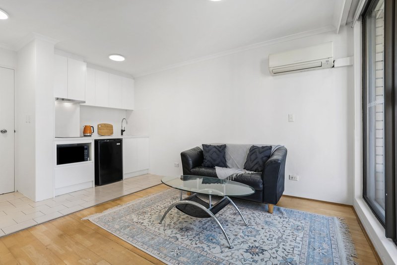 Photo - 105/220 Goulburn Street, Darlinghurst NSW 2010 - Image 5