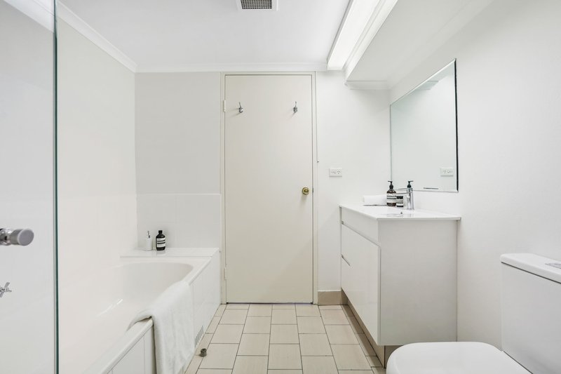 Photo - 105/220 Goulburn Street, Darlinghurst NSW 2010 - Image 8