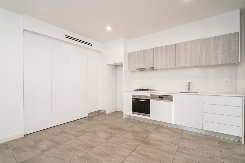 Photo - 105/23 Pacific Parade, Dee Why NSW 2099 - Image 3