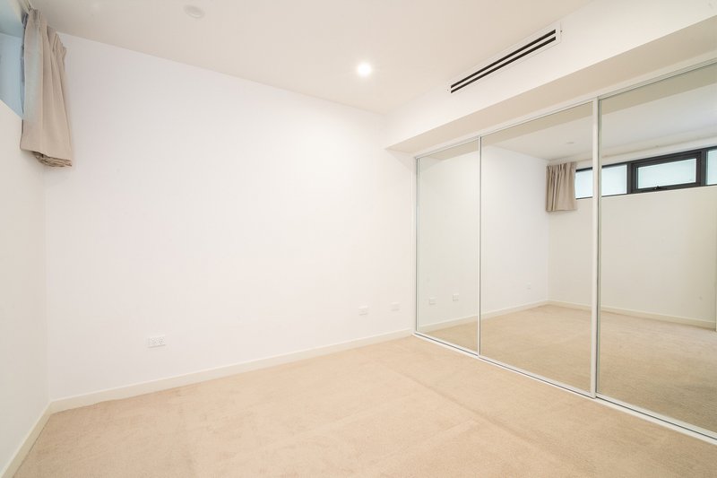 Photo - 105/23 Pacific Parade, Dee Why NSW 2099 - Image 4