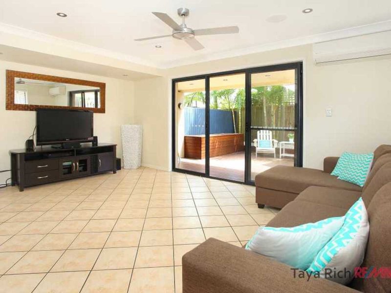 Photo - 105/26 Inwood Cct , Merrimac QLD 4226 - Image 9