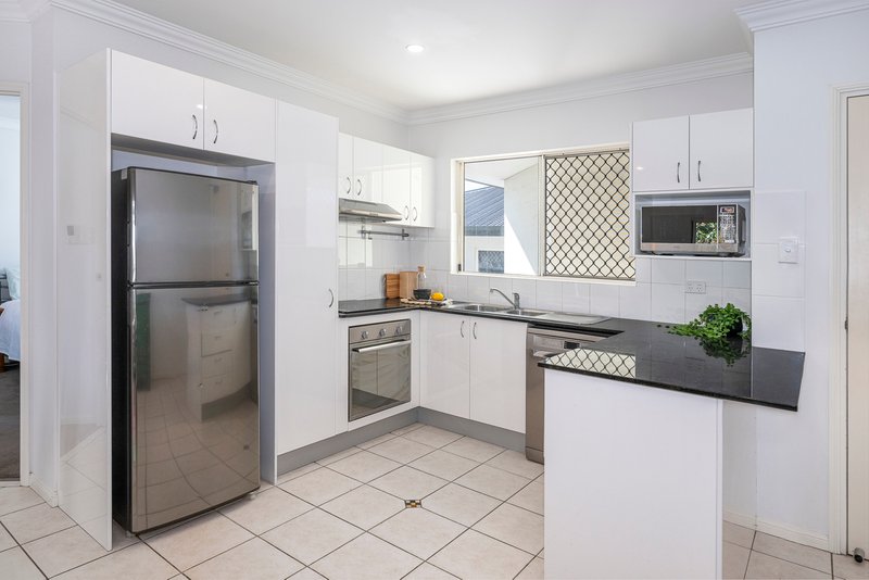 Photo - 10/53 Collins Street, Clayfield QLD 4011 - Image 4