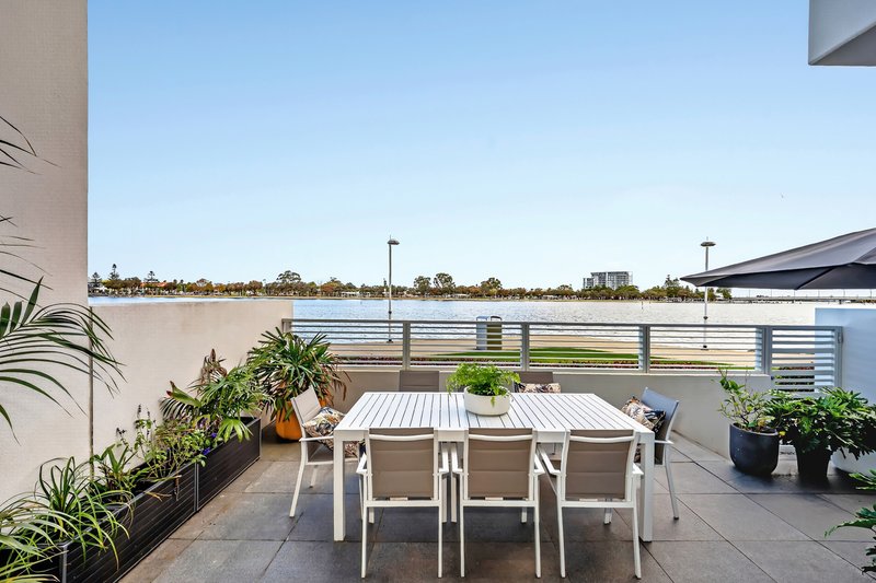 Photo - 105/3 Marco Polo Drive, Mandurah WA 6210 - Image 5