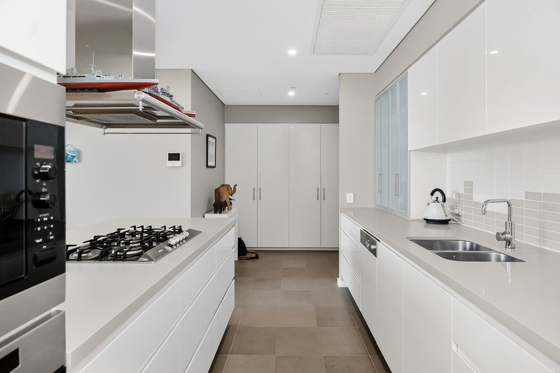 Photo - 105/3 Marco Polo Drive, Mandurah WA 6210 - Image 15