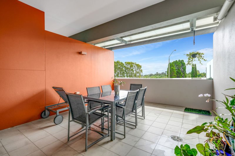 Photo - 105/35 Lord Street, Gladstone Central QLD 4680 - Image 3