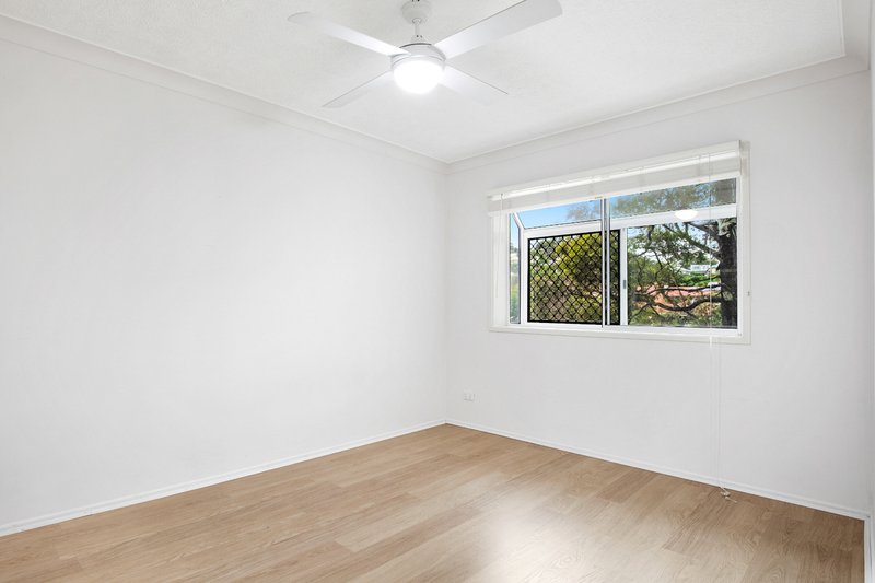 Photo - 10/54 Dutton Street, Coolangatta QLD 4225 - Image 6