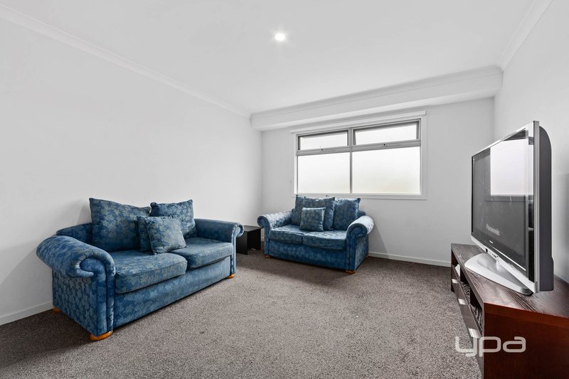 Photo - 10/55B Oakwood Road, Albanvale VIC 3021 - Image 4