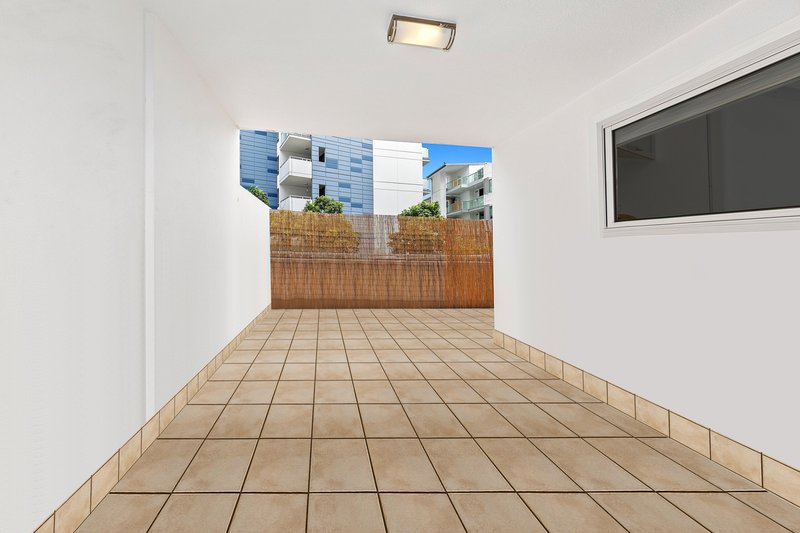 Photo - 105/6 Exford Street, Brisbane City QLD 4000 - Image 8