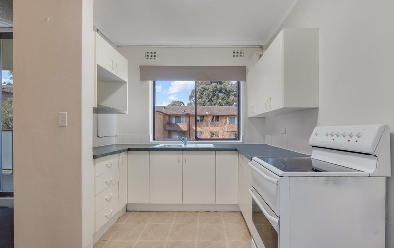 Photo - 10/56 Park Avenue, Kingswood NSW 2747 - Image 2