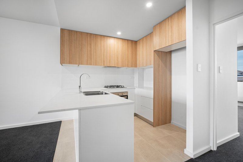 Photo - 10/58-70 Passendale Street, Edmondson Park NSW 2174 - Image 2