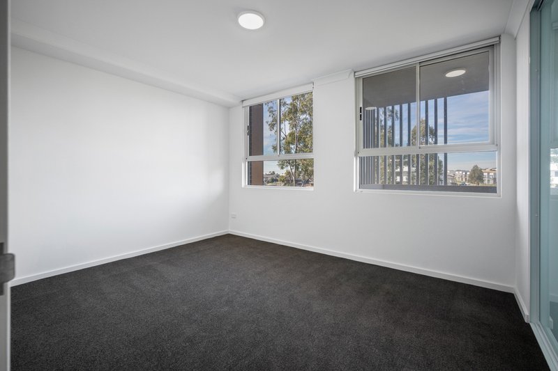 Photo - 10/58-70 Passendale Street, Edmondson Park NSW 2174 - Image 3