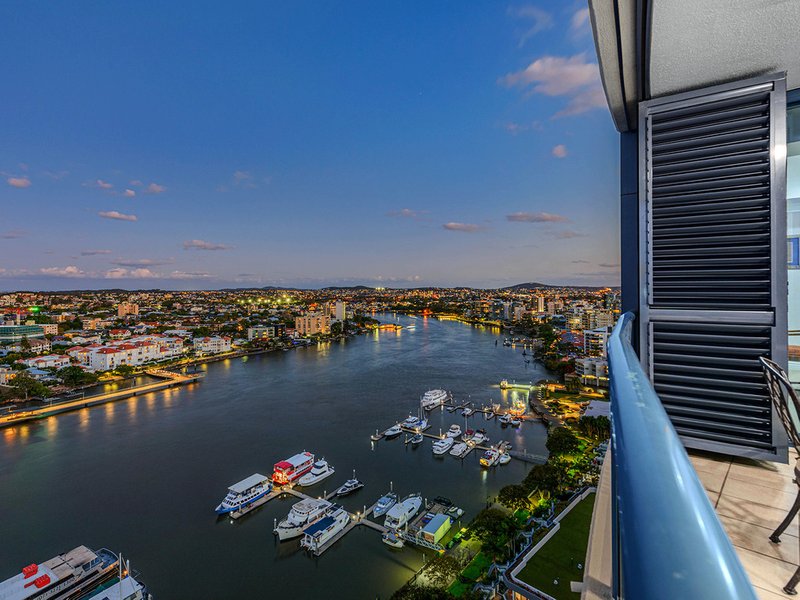 Photo - 105/8 Goodwin Street, Kangaroo Point QLD 4169 - Image 3