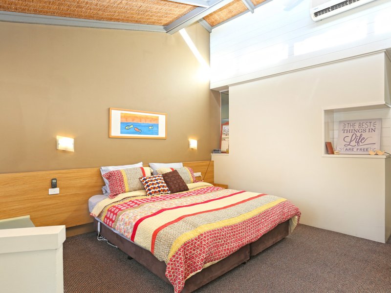 Photo - 105/8 Solitary Island Way, Sapphire Beach NSW 2450 - Image 7