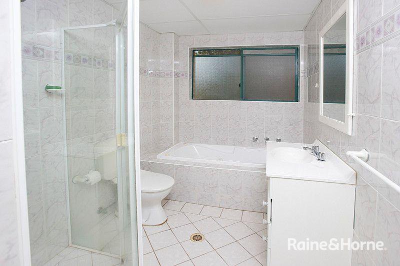 Photo - 10/59-61 Sorrell Street, North Parramatta NSW 2151 - Image 4