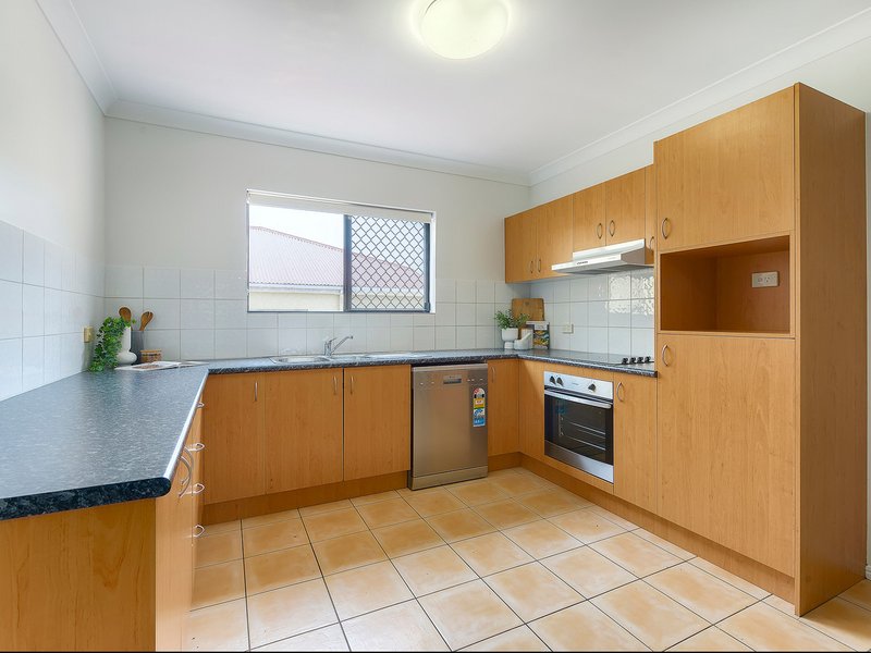 Photo - 10/596 South Pine Road, Everton Park QLD 4053 - Image 2