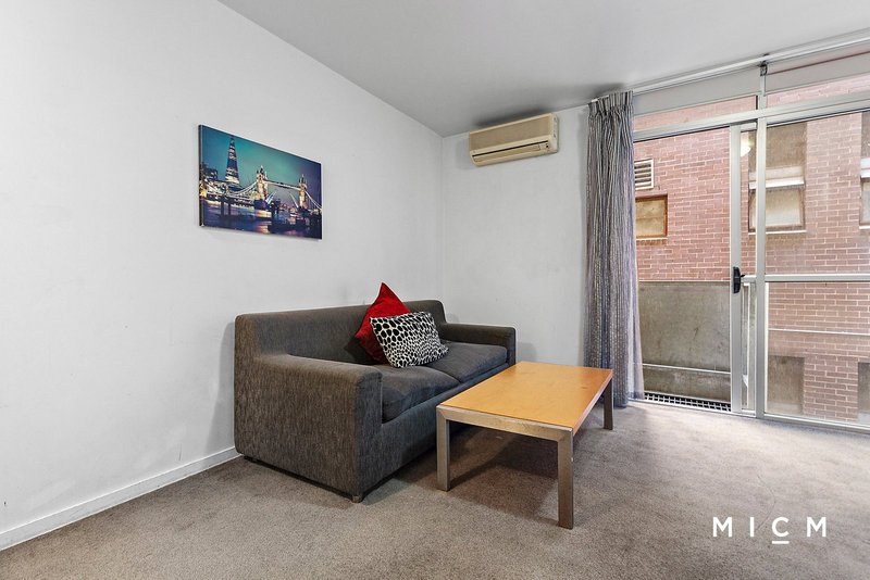 Photo - 105A/11-17 Cohen Place, Melbourne VIC 3000 - Image 4