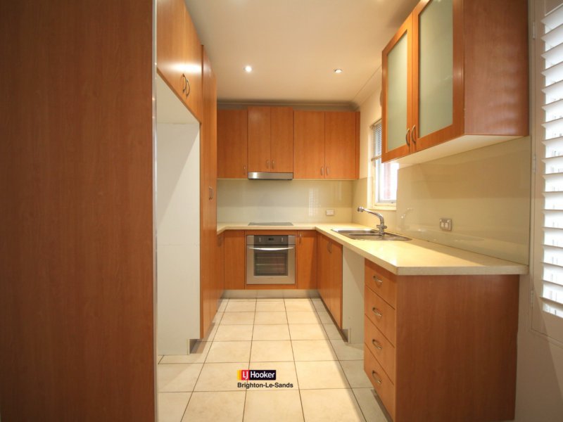 Photo - 10/6-10 Crawford Road, Brighton-Le-Sands NSW 2216 - Image 2