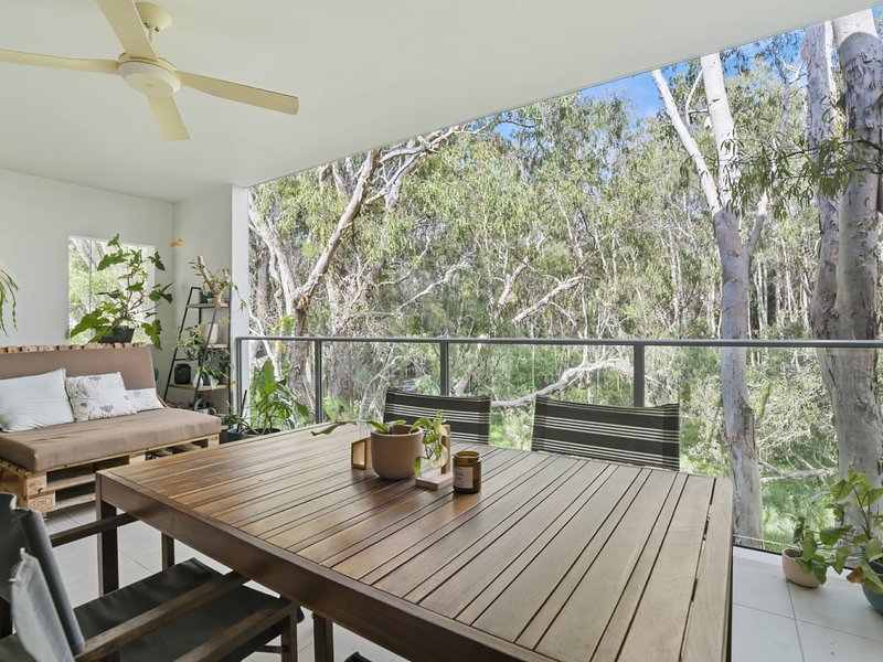 Photo - 10/6-10 Wattle Street, Yorkeys Knob QLD 4878 - Image 1