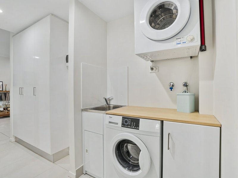 Photo - 10/6-10 Wattle Street, Yorkeys Knob QLD 4878 - Image 11
