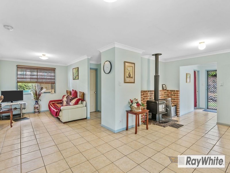 Photo - 106-108 Tullamore Way, Gleneagle QLD 4285 - Image 6