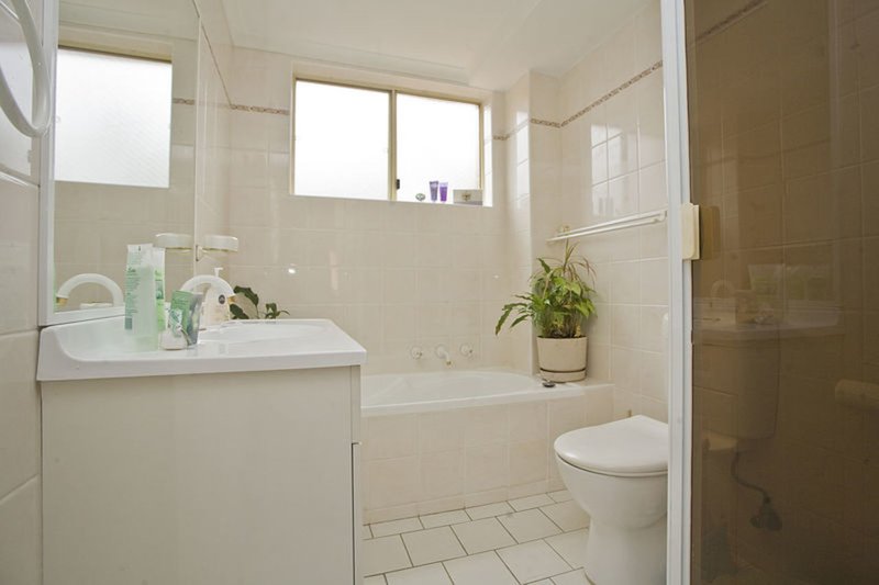 Photo - 10/6-12 Mansfield Ave , Caringbah NSW 2229 - Image 4