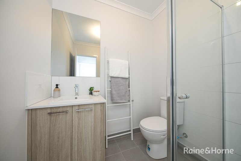 Photo - 10/6-16 Anderson Road, Sunbury VIC 3429 - Image 10