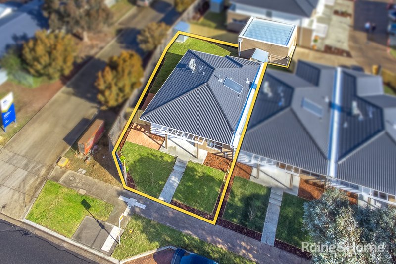 Photo - 10/6-16 Anderson Road, Sunbury VIC 3429 - Image 13