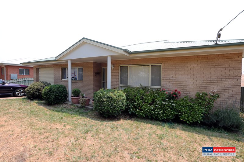 106 Albury Street, Tumbarumba NSW 2653