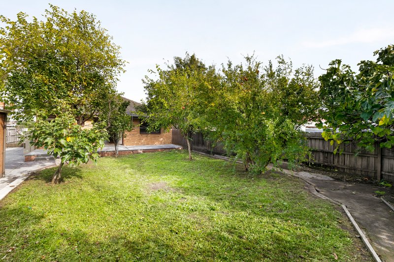 Photo - 106 Anderson Road, Fawkner VIC 3060 - Image 11