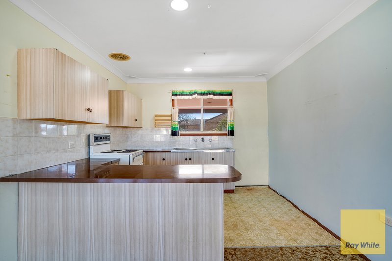 Photo - 106 Barrenjoey Road, Ettalong Beach NSW 2257 - Image 6