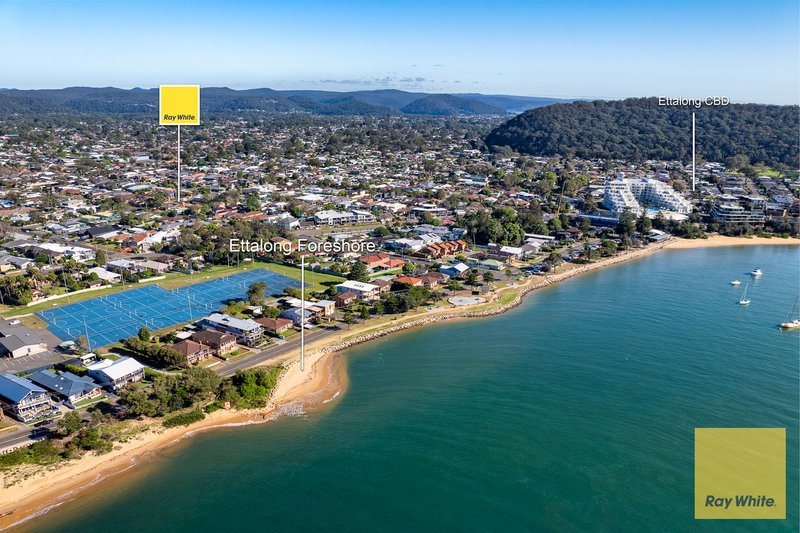 Photo - 106 Barrenjoey Road, Ettalong Beach NSW 2257 - Image 18