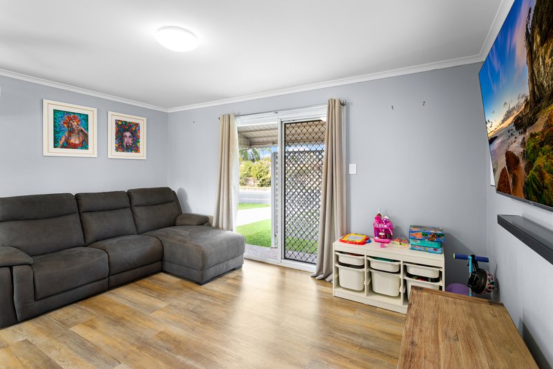 Photo - 106 Bermuda Avenue, Deception Bay QLD 4508 - Image 2