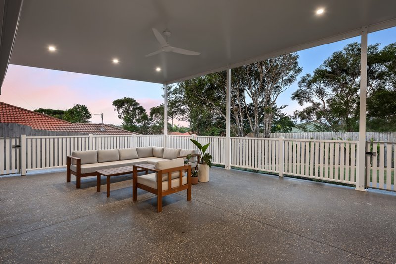 Photo - 106 Billinghurst Crescent, Upper Coomera QLD 4209 - Image 7