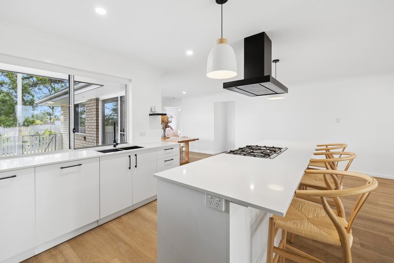 Photo - 106 Billinghurst Crescent, Upper Coomera QLD 4209 - Image 16