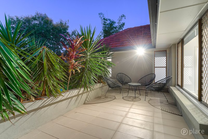 Photo - 106 Bilsen Road, Wavell Heights QLD 4012 - Image 2