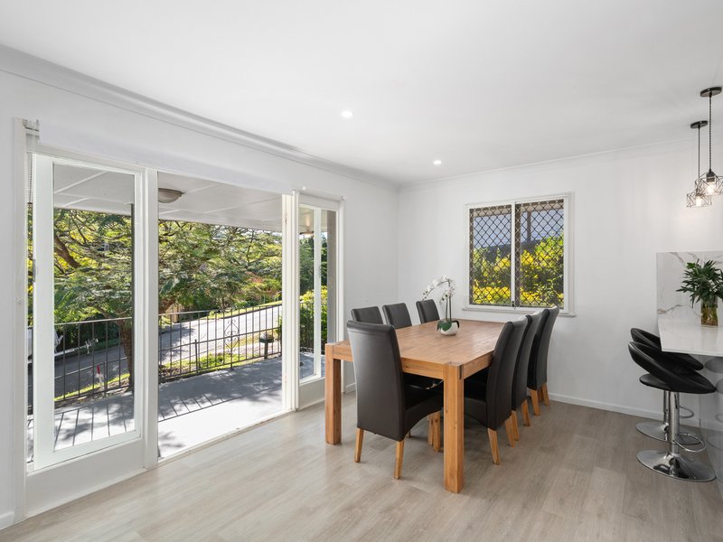 Photo - 106 Boundary Road, Indooroopilly QLD 4068 - Image 4