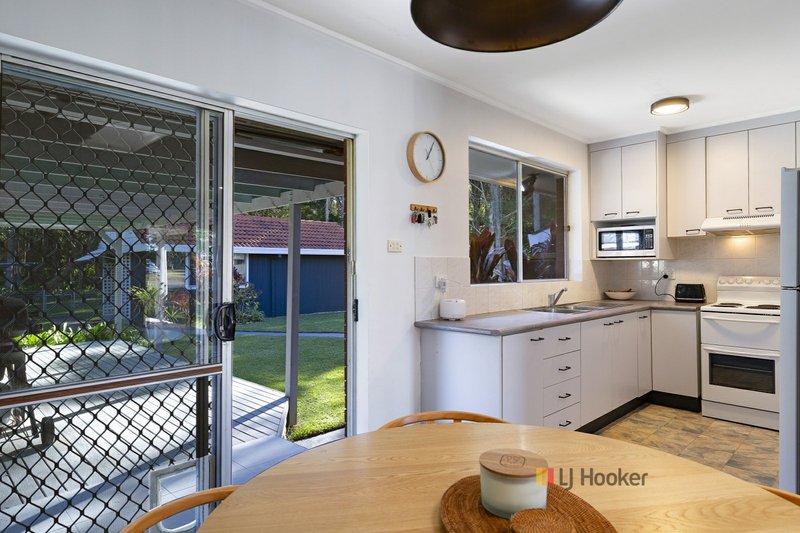 Photo - 106 Budgewoi Road, Noraville NSW 2263 - Image 4