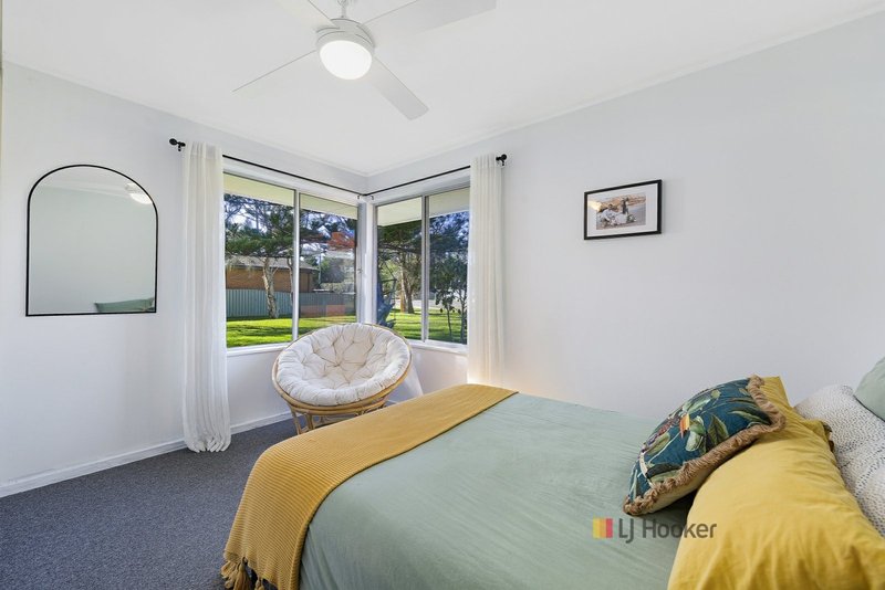 Photo - 106 Budgewoi Road, Noraville NSW 2263 - Image 6