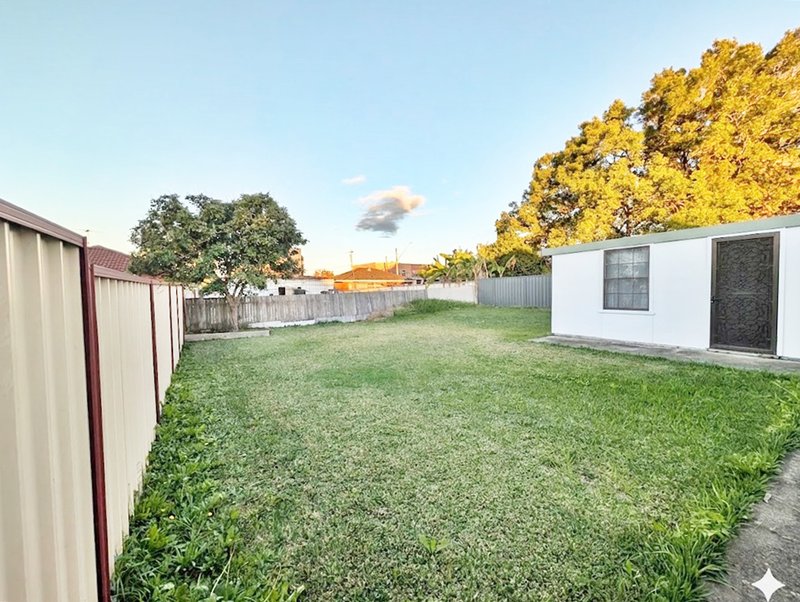 Photo - 106 Cambridge Street, Canley Heights NSW 2166 - Image 11