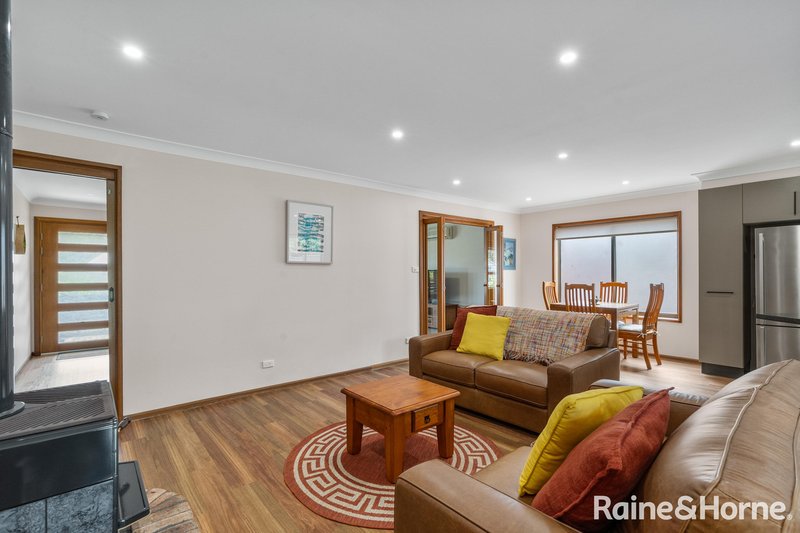 Photo - 106 Carroll Avenue, Mollymook Beach NSW 2539 - Image 12