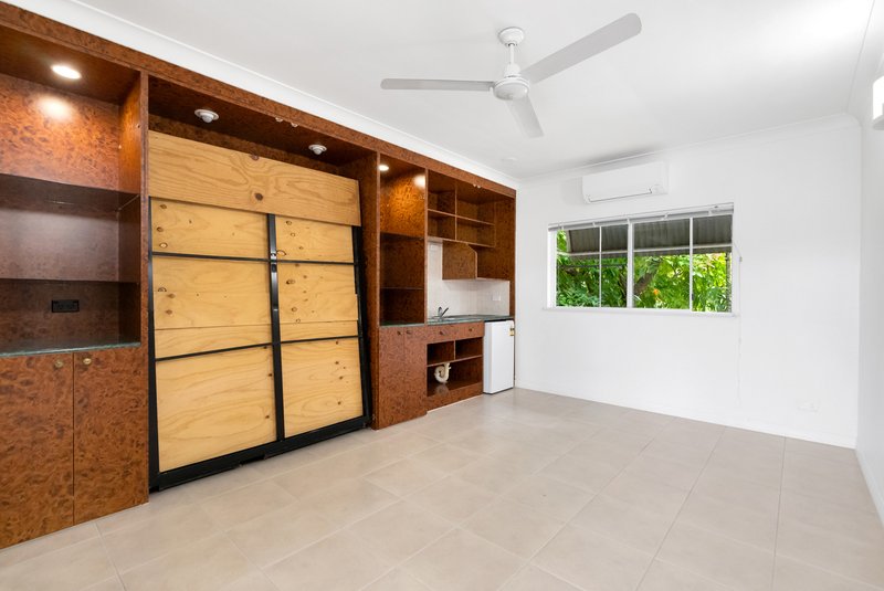 Photo - 10/6 Chester Court, Manunda QLD 4870 - Image 4