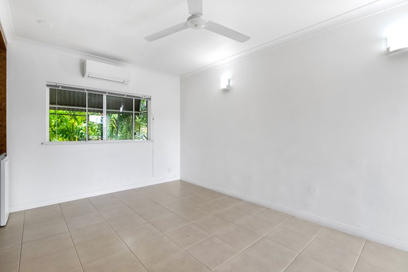 Photo - 10/6 Chester Court, Manunda QLD 4870 - Image 8