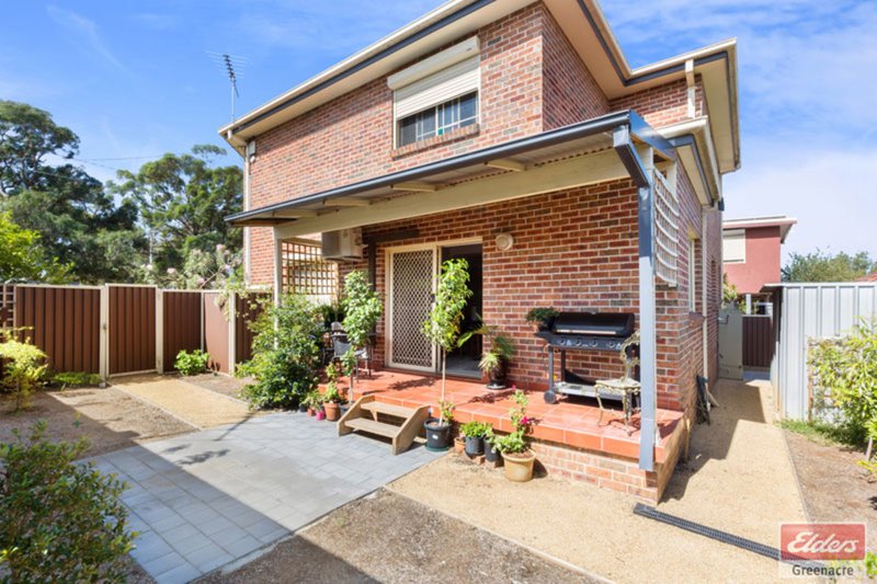 Photo - 106 Chiswick Road, Greenacre NSW 2190 - Image 9